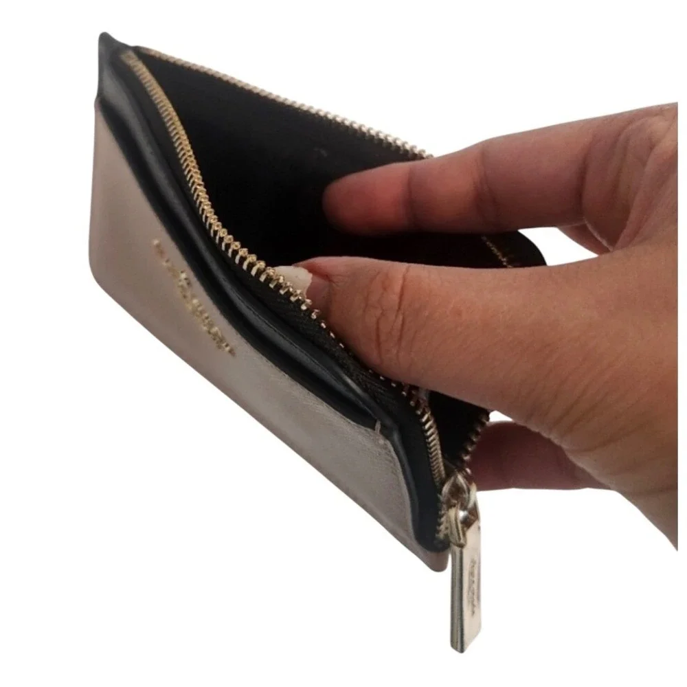 Kate Spade Card Holder Wallet Beige Black Excellent Saffiano Leather Zip‎ Wallet